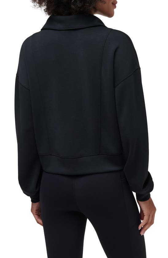 Travismathew Skyloft Half Zip Top In Black