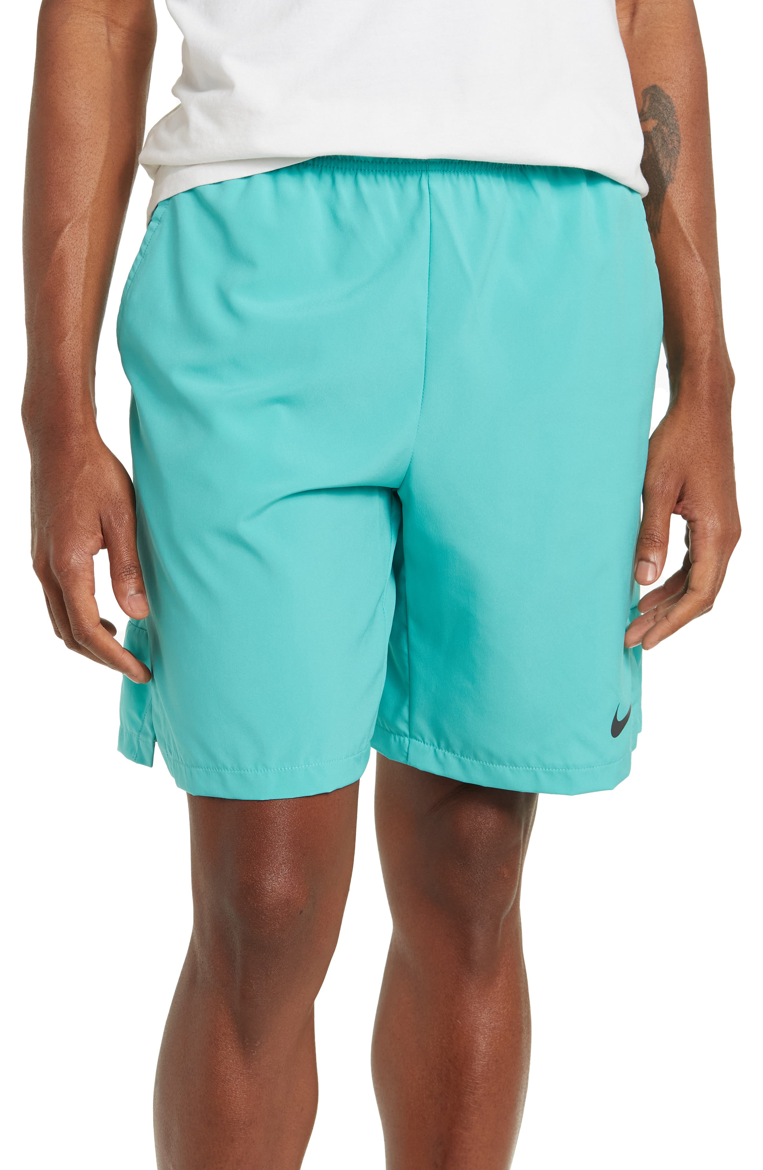 nike woven flex shorts