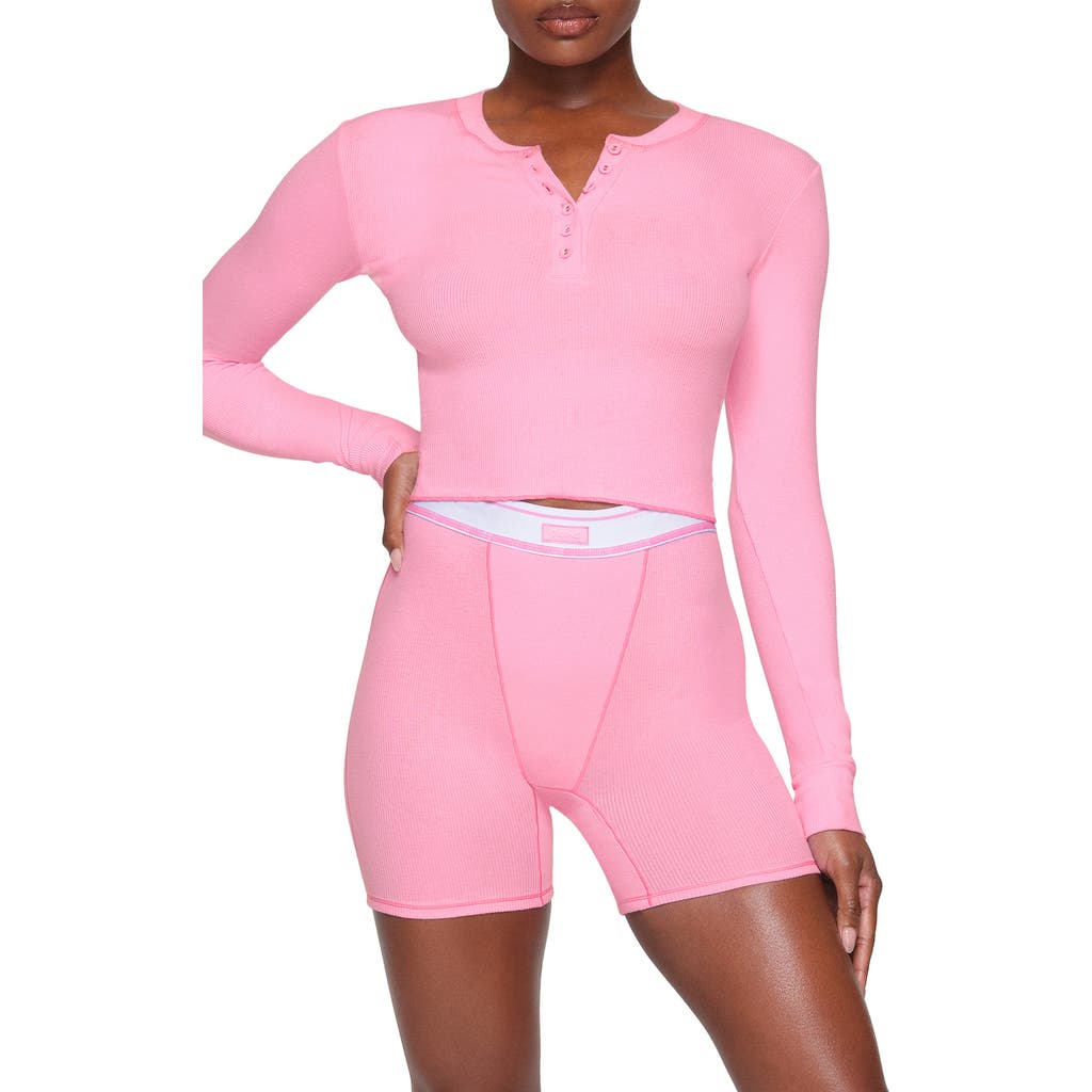 Skims Stretch Cotton Rib Long Sleeve Crop Henley In Pink