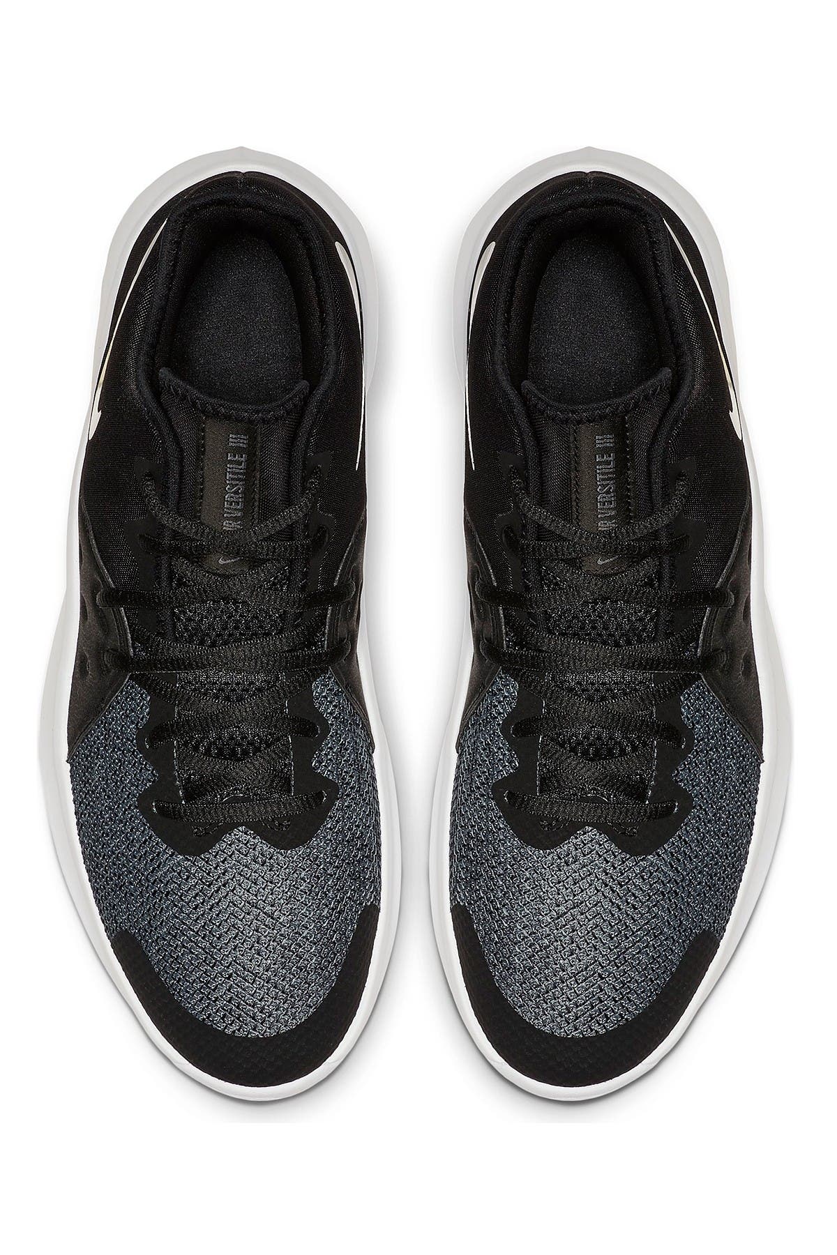 nike air versatile iii