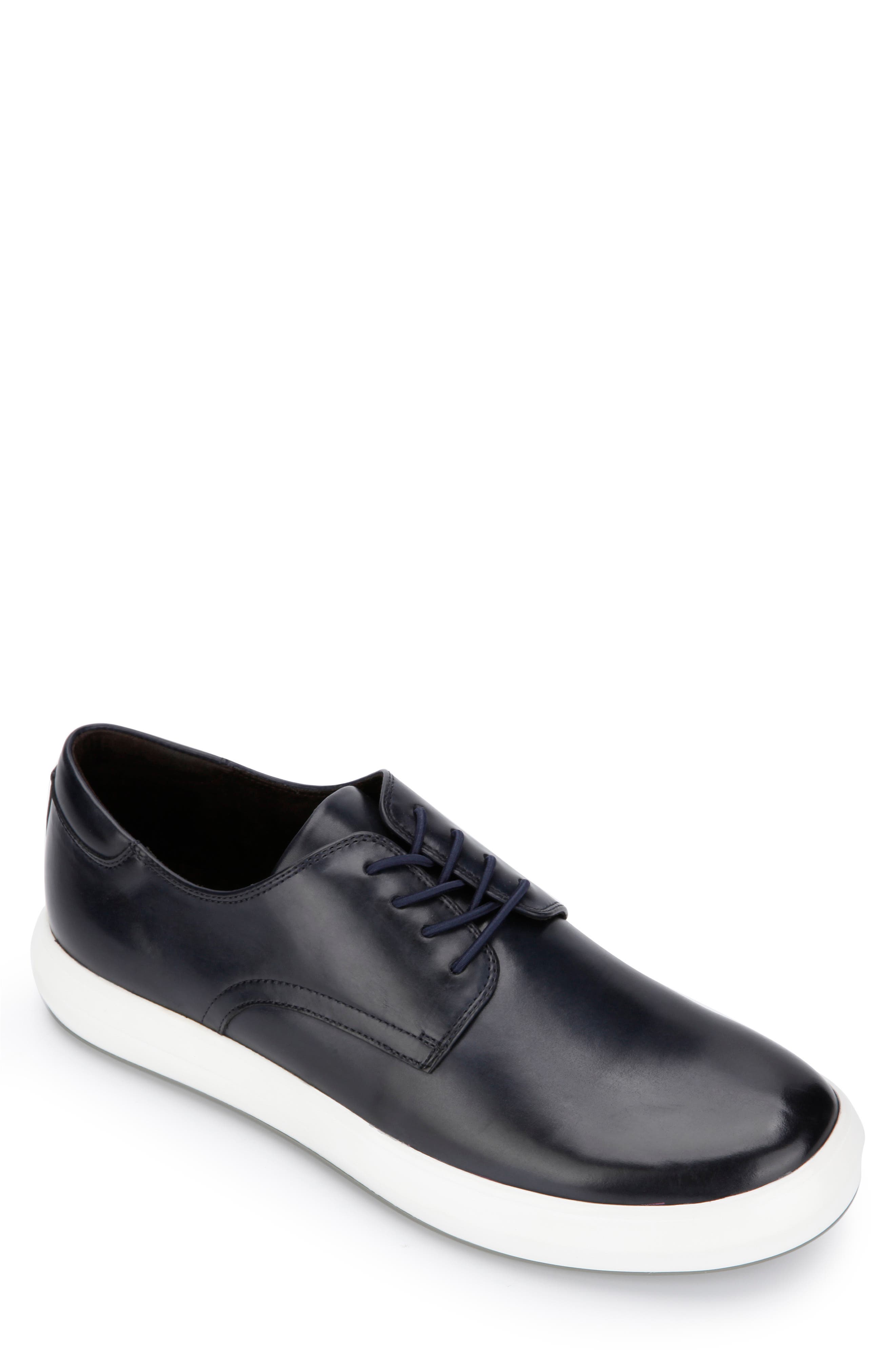 the mover lace up dress sneaker