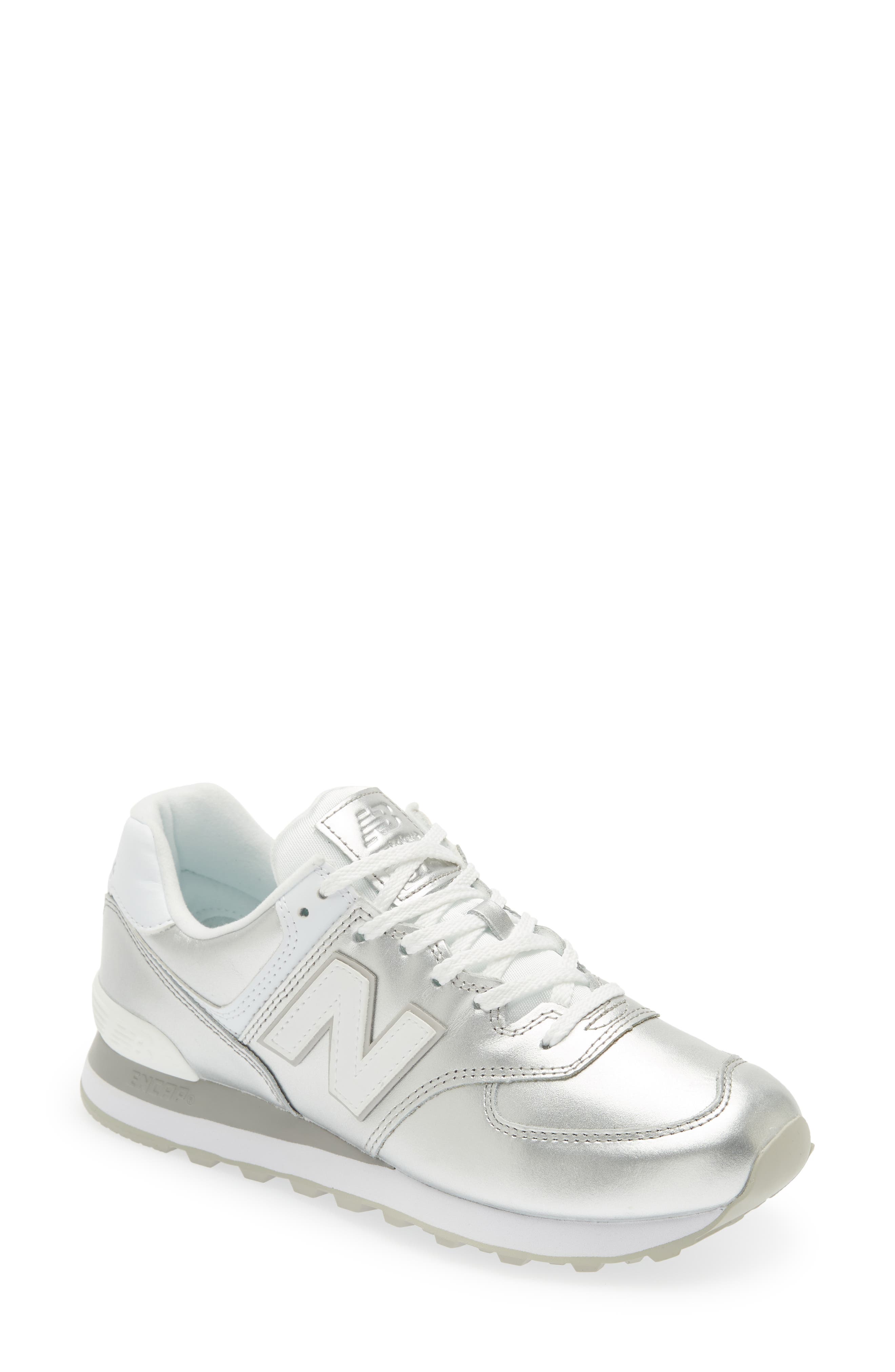 women's white new balance sneakers