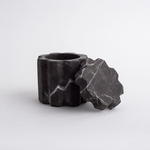 Andjacob Decor Tauro Container In Black Marble