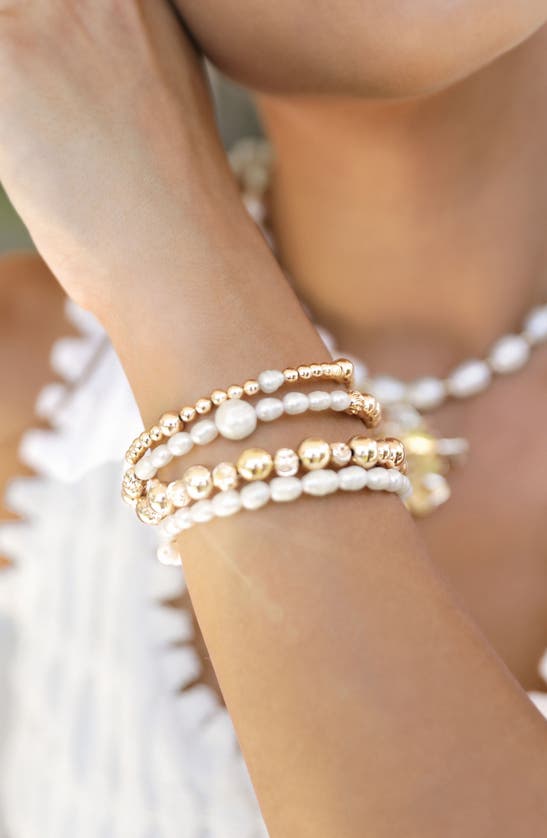 Shop Ettika Set Of 4 Cultured Freshwater Pearl Beaded Bracelets In Gold