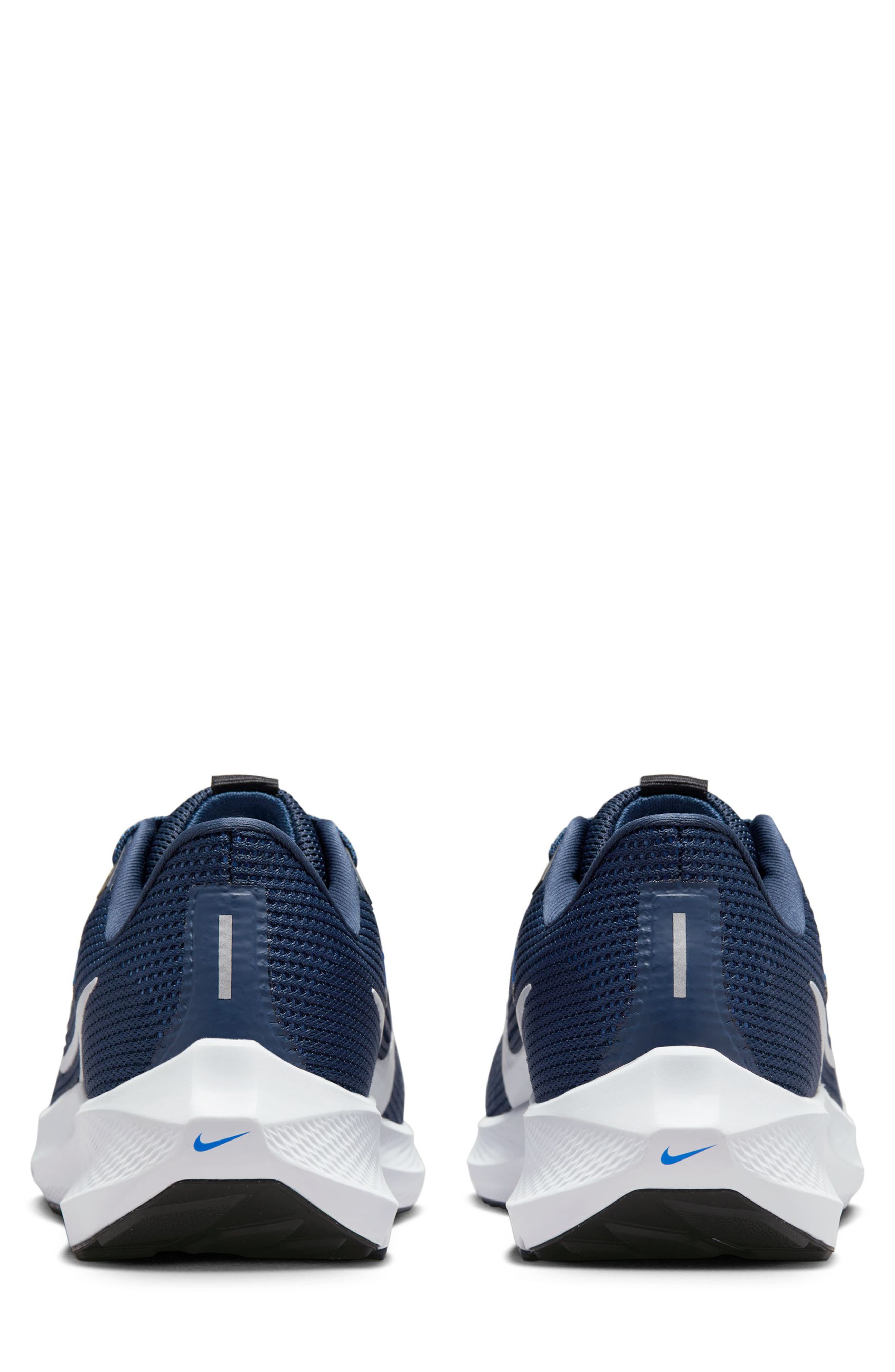 hoka one one vs nike pegasus