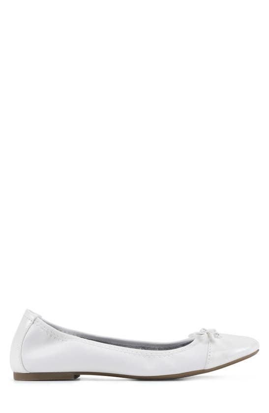 White Mountain Footwear Sunnyside Ii Ballet Flat In White/ White/ Patent