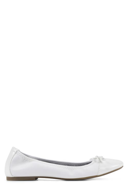 White Mountain Footwear Sunnyside Ii Ballet Flat In White/white/patent