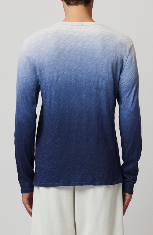 Shop Atm Anthony Thomas Melillo Ombré Long Sleeve Cotton Slub T-shirt In Salt Grey/ink Combo