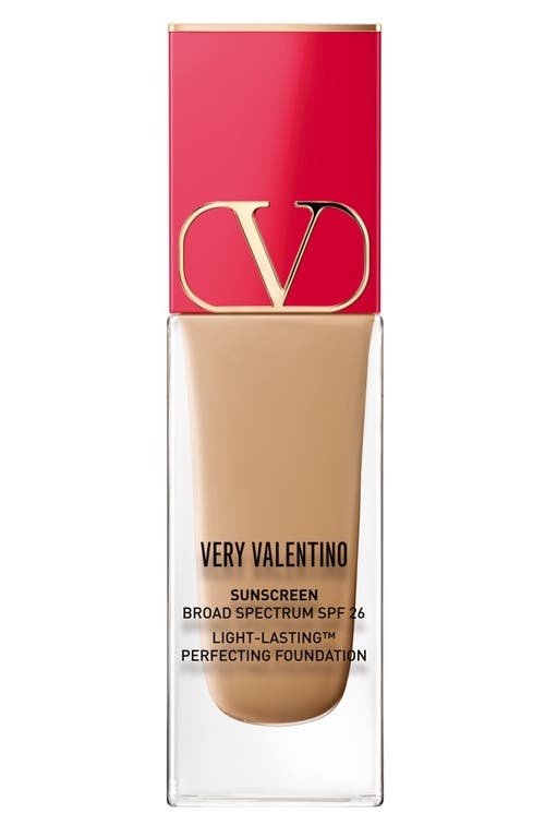 Very Valentino 24-Hour Wear Liquid Foundation in Mn4