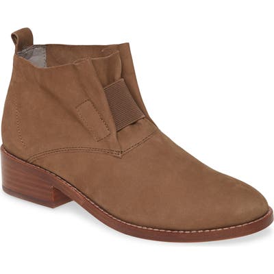 Eileen Fisher