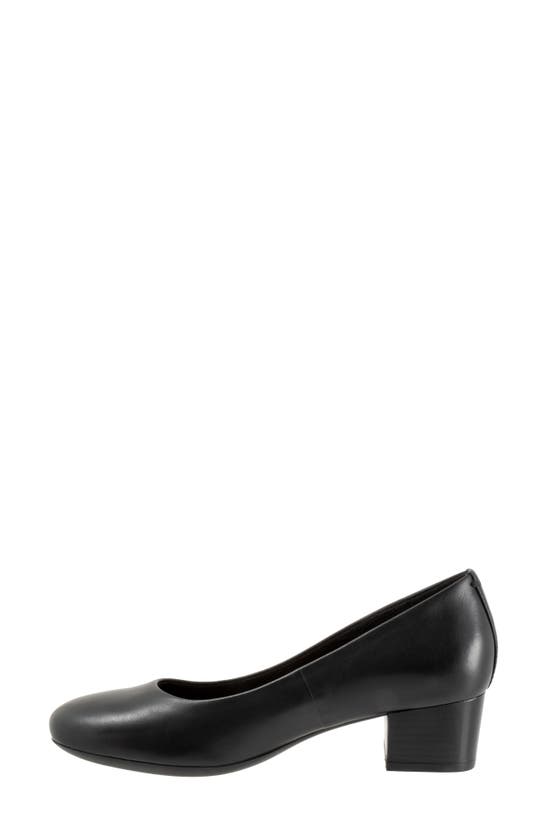 Softwalk Lynn Pump In Black