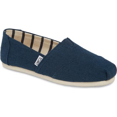 Toms Classic Canvas Slip-On, Blue