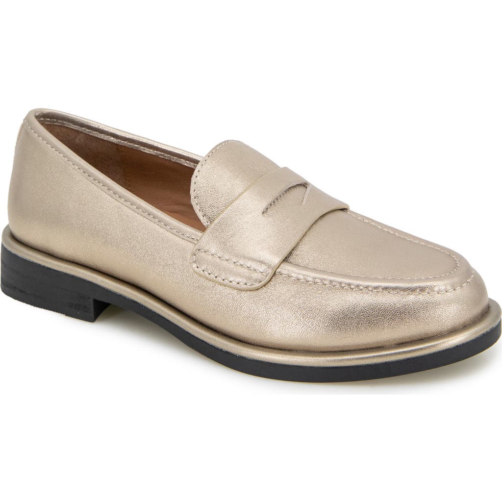 GENTLE SOULS BY KENNETH COLE GENTLE SOULS CYBIL LOAFER