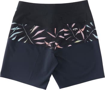 Boardshorts - Billabong Tribong Solid Pro - Mint (MNT) – Surf Ontario