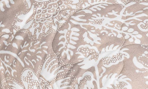 Matouk Granada 500 Thread Count Cotton Percale Quilt In Dune
