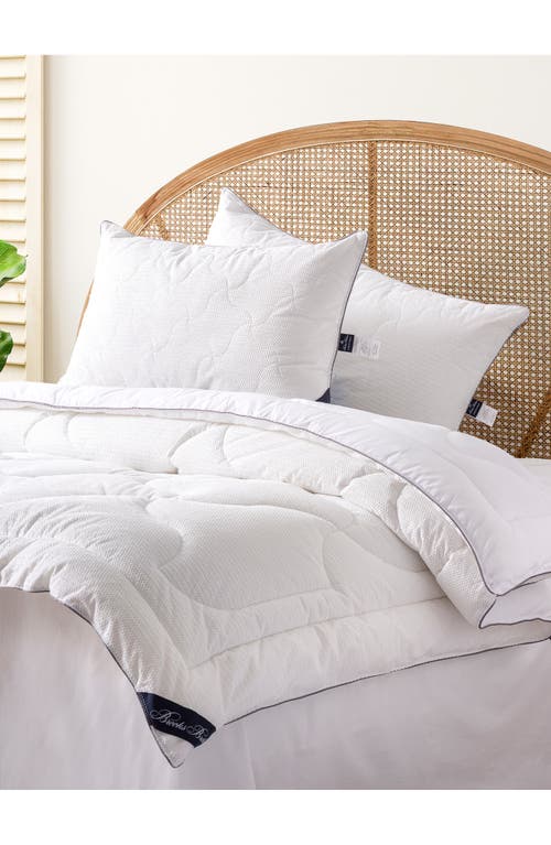 Brooks Brothers Wellsoft Turkish Cotton Comforter In White