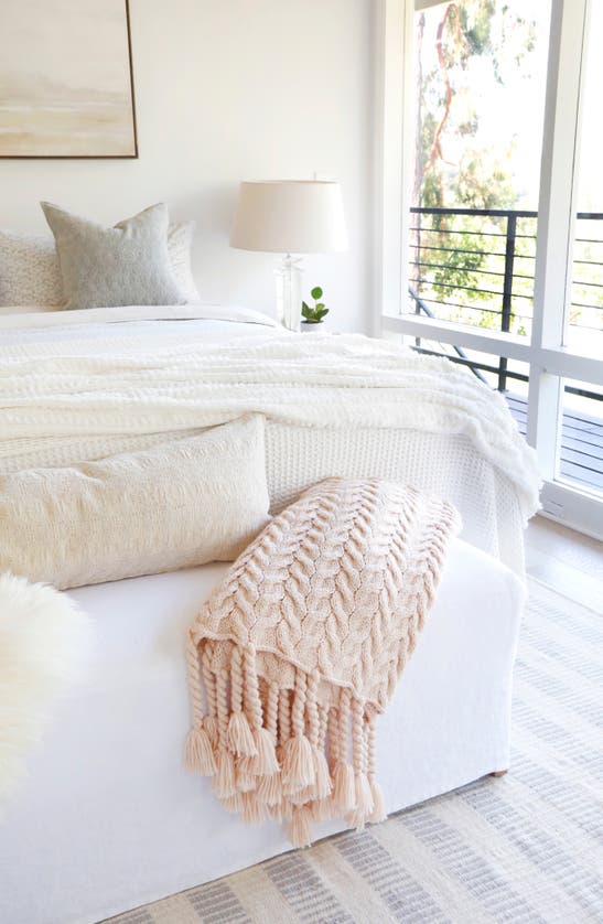 Pom Pom At Home Capistrano Fringed Throw In Blush