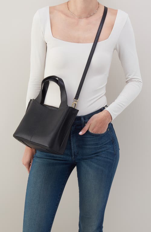 Hobo Small Vida Leather Tote In Black Biscuit