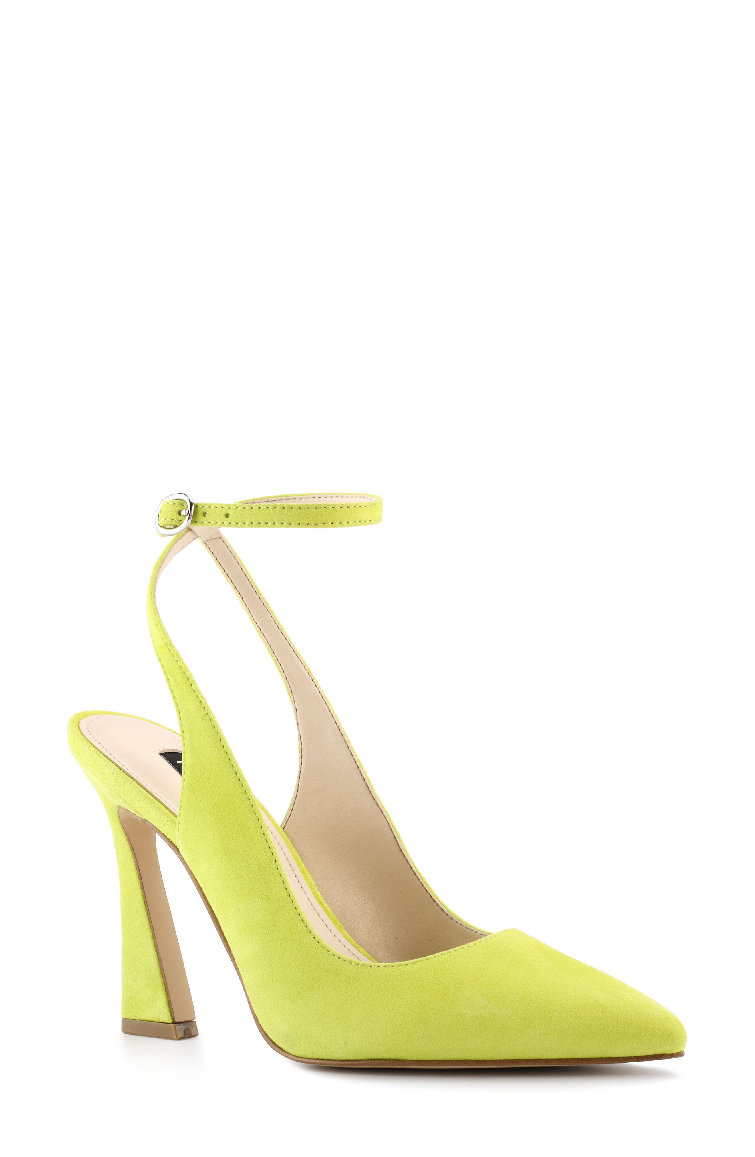 yellow pumps