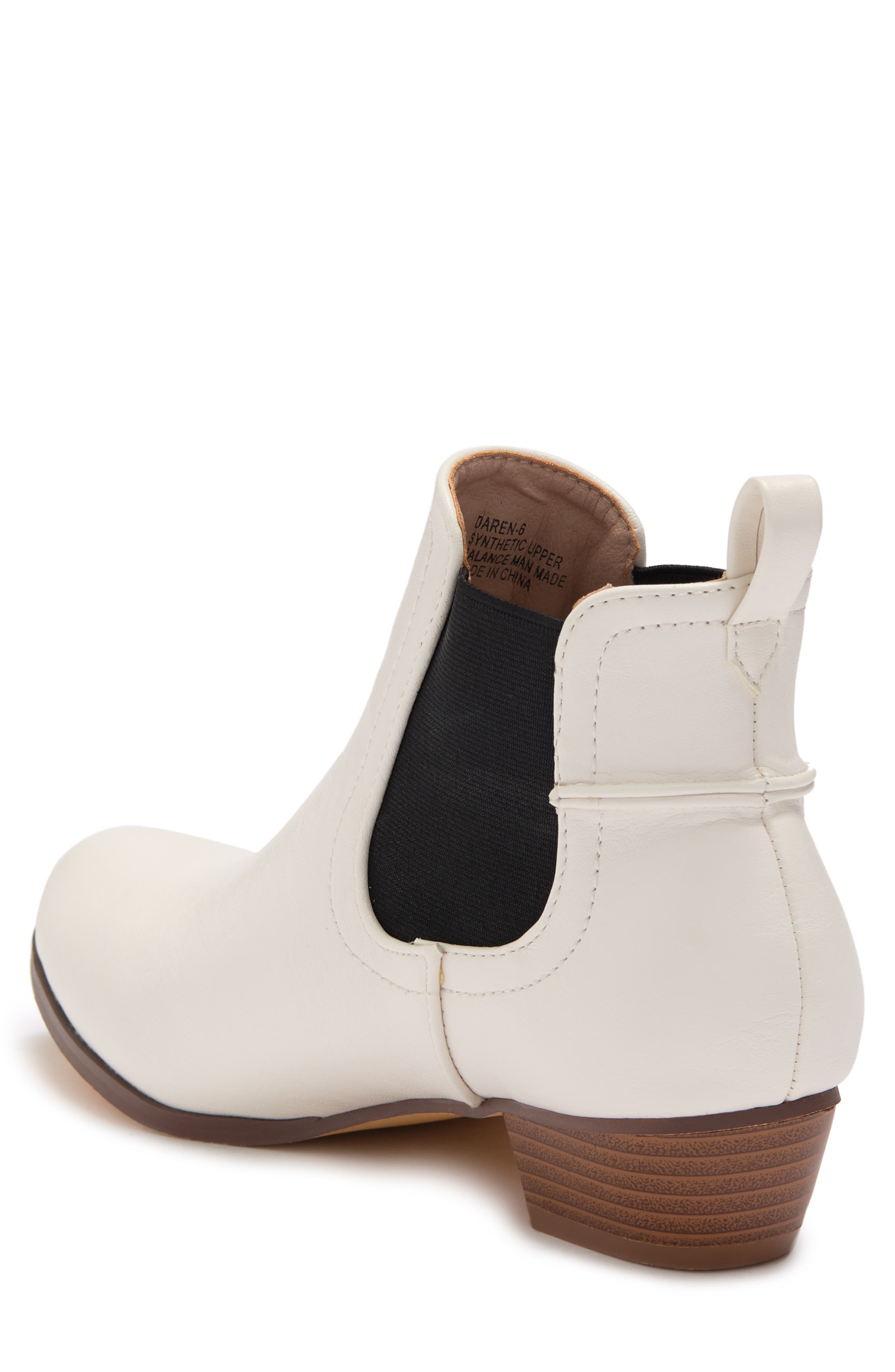 chase ankle boot