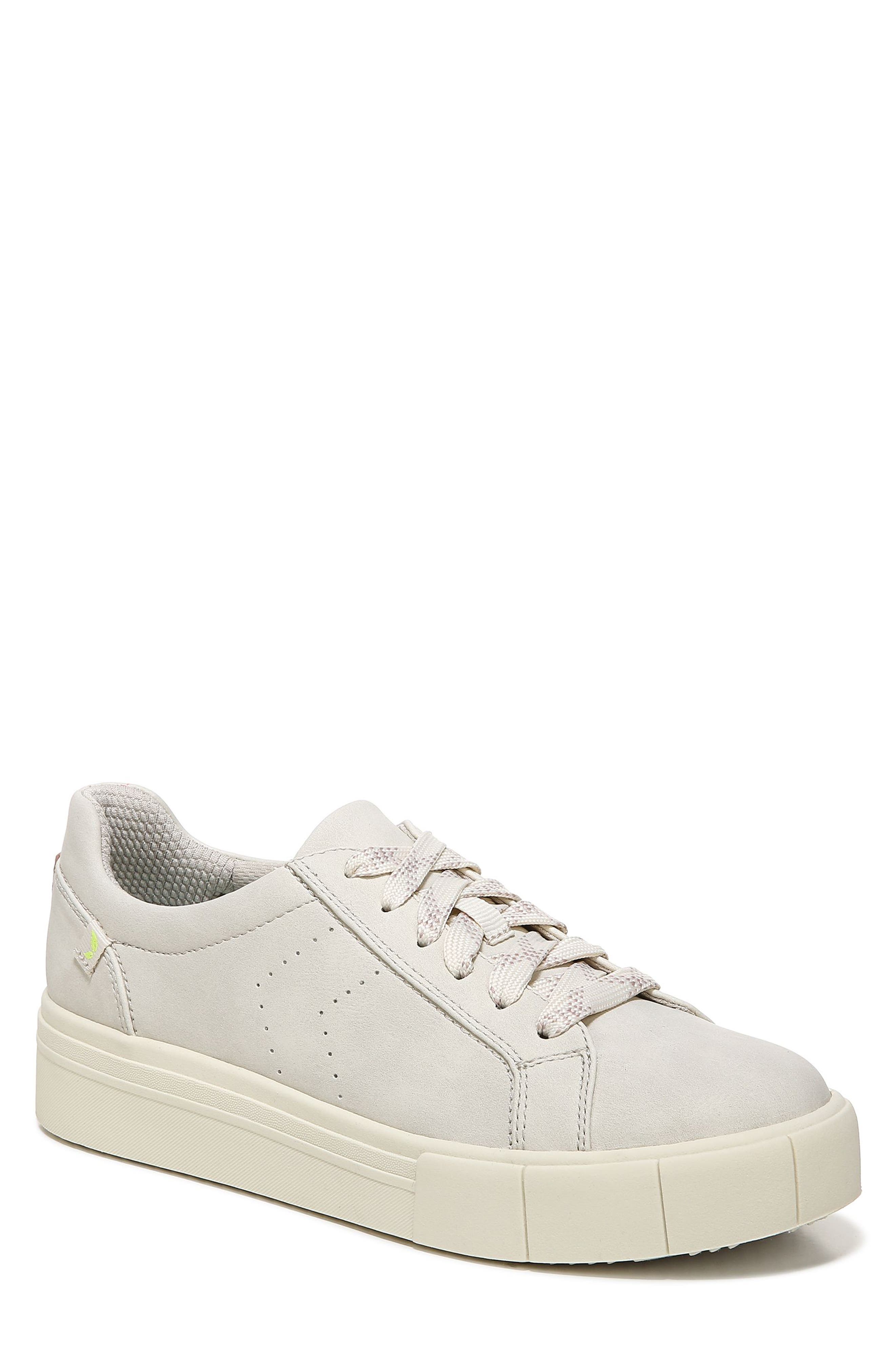 dr scholl's happiness low top sneaker