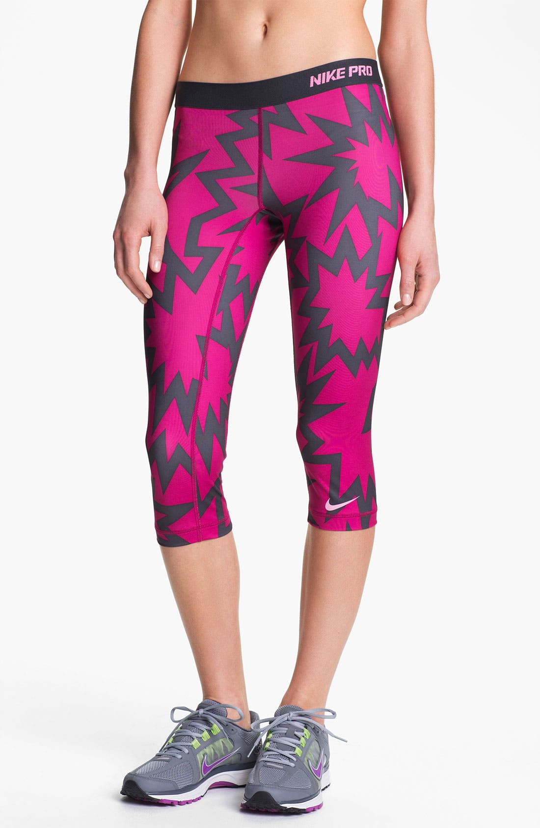 nike cotton capris