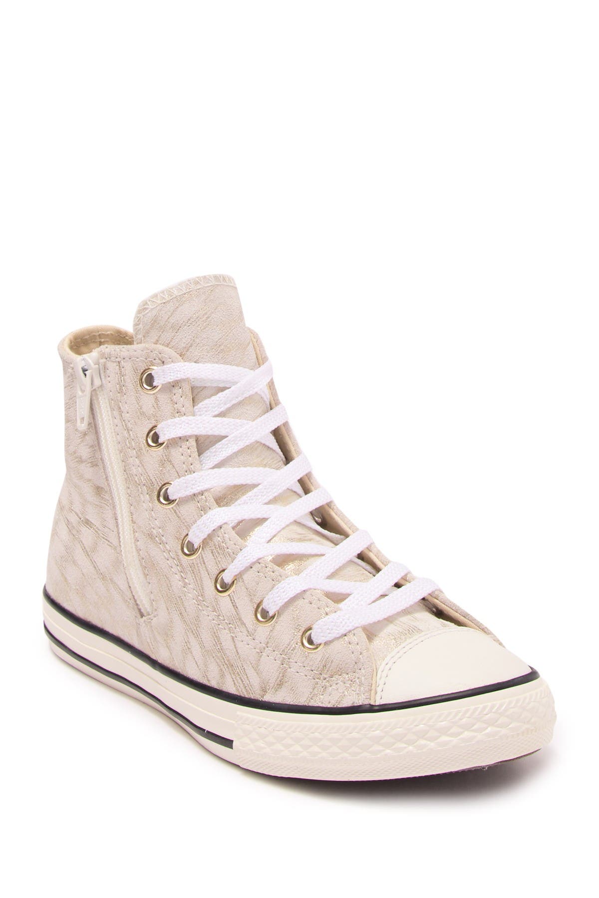 heel chuck taylors