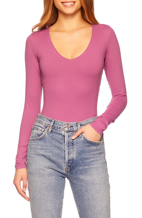 Susana Monaco Long Sleeve V-neck Top In Grape Jam