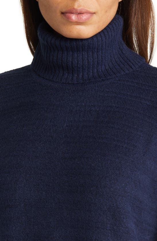 VINCE CAMUTO VINCE CAMUTO TEXTURED TURTLENECK SWEATER
