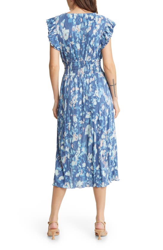 Chelsea28 Flutter Sleeve Plissé Midi Dress In Blue Fade Floral | ModeSens