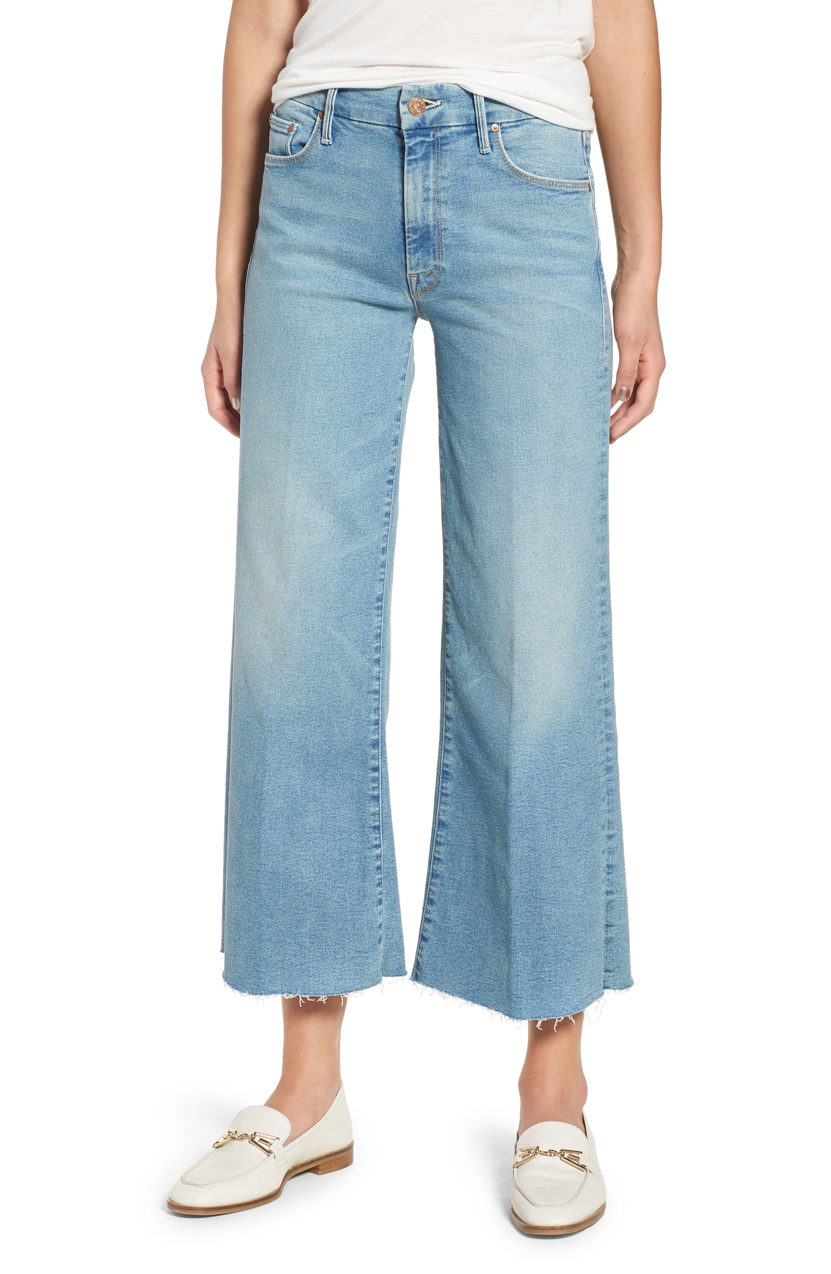 wide leg frayed cropped jeans