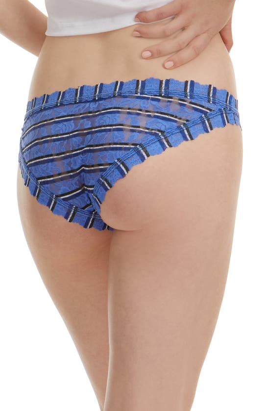 Hanky Panky Printed Signature Lace Brazilian Bikini In New Prep