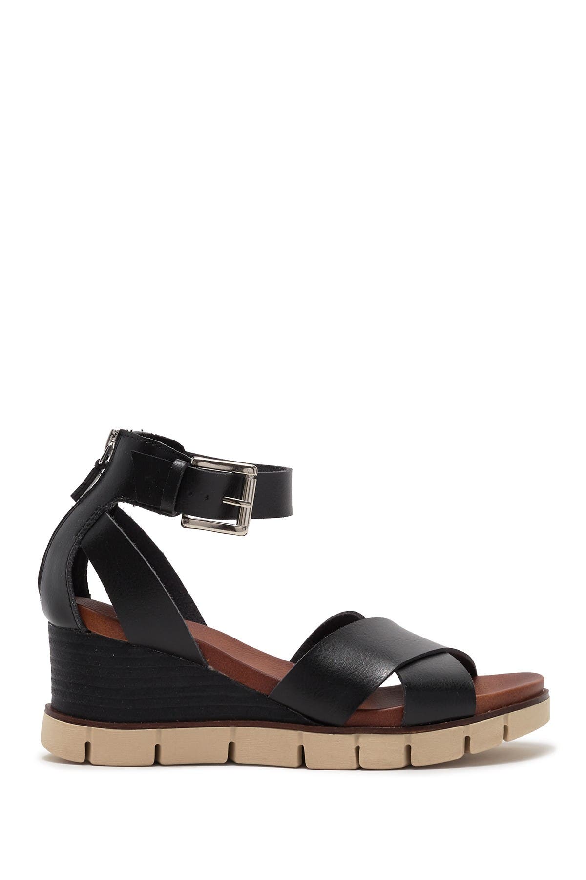 mia lauri wedge sandal