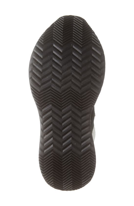 Sorel Out N About Iii Conquest Winter Ankle Boot In Black Sea Salt