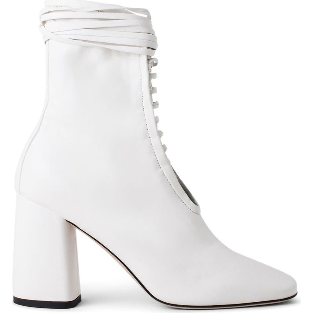 Daniella Shevel Belladonna Boot In White