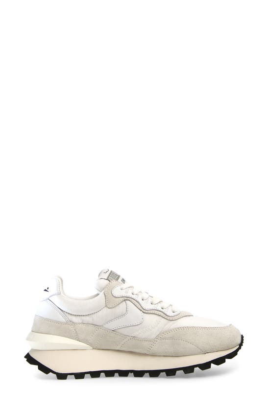 Shop Voile Blanche Qwark Hype Sneaker In White