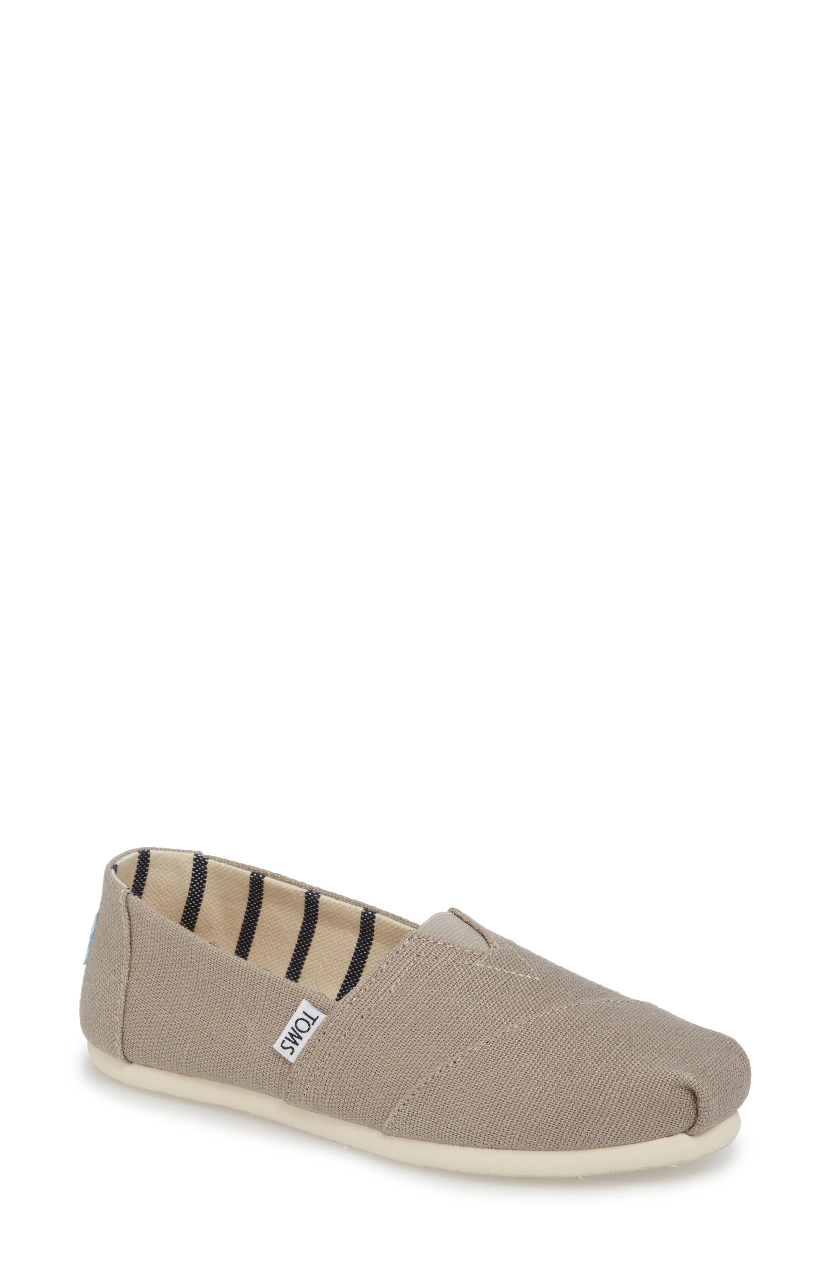 toms morning dove heritage canvas
