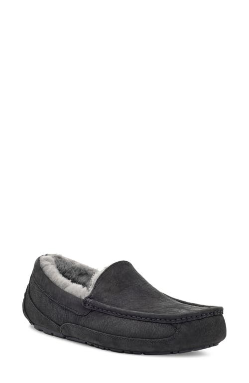 UGG(R) Ascot Leather Slipper in Black Charcoal