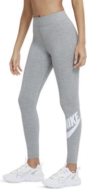 Nike Sportswear Essential High Rise Leggings