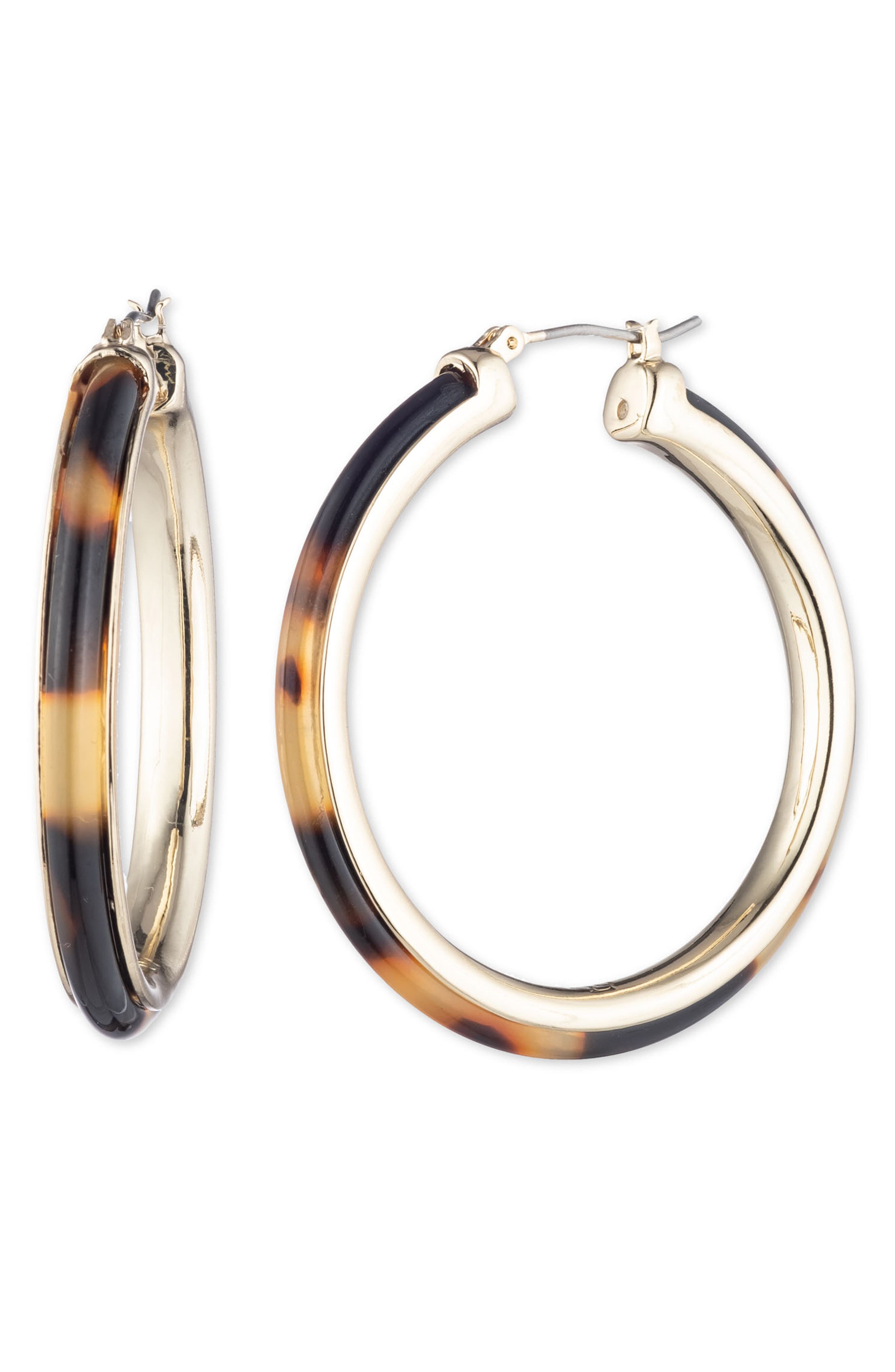 gold hoop earrings accessorize