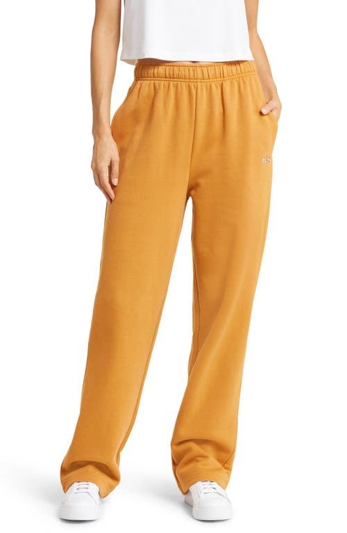Alo Gender Inclusive Accolade Straight Leg Sweatpants in Toffee