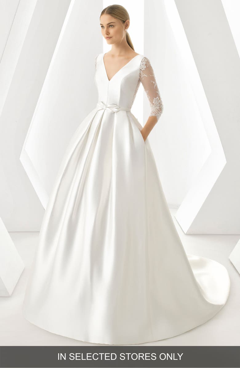 ROSA CLARÁ Drama Lace Sleeve Ballgown, Main, color, NATURAL