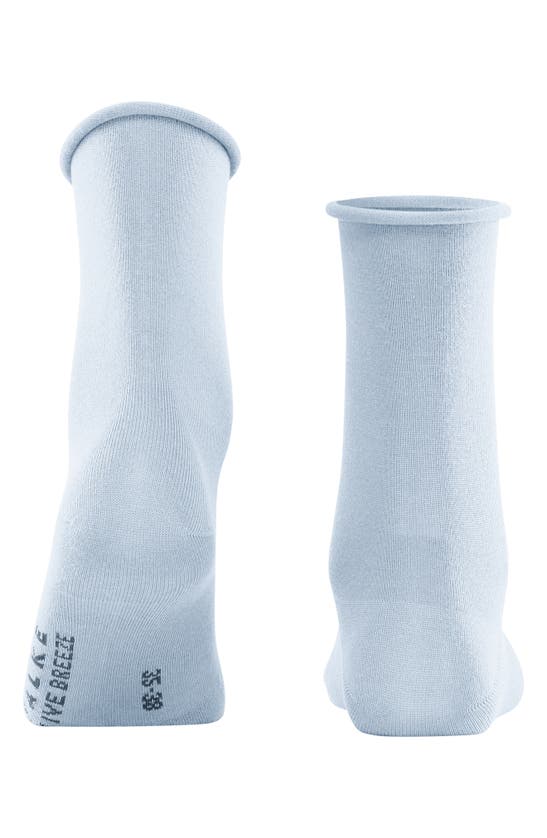 Shop Falke Active Breeze Crew Socks In Light Blue