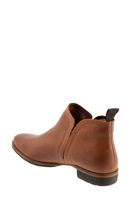 Eos Footwear Gaid Ankle Boot In Brandy