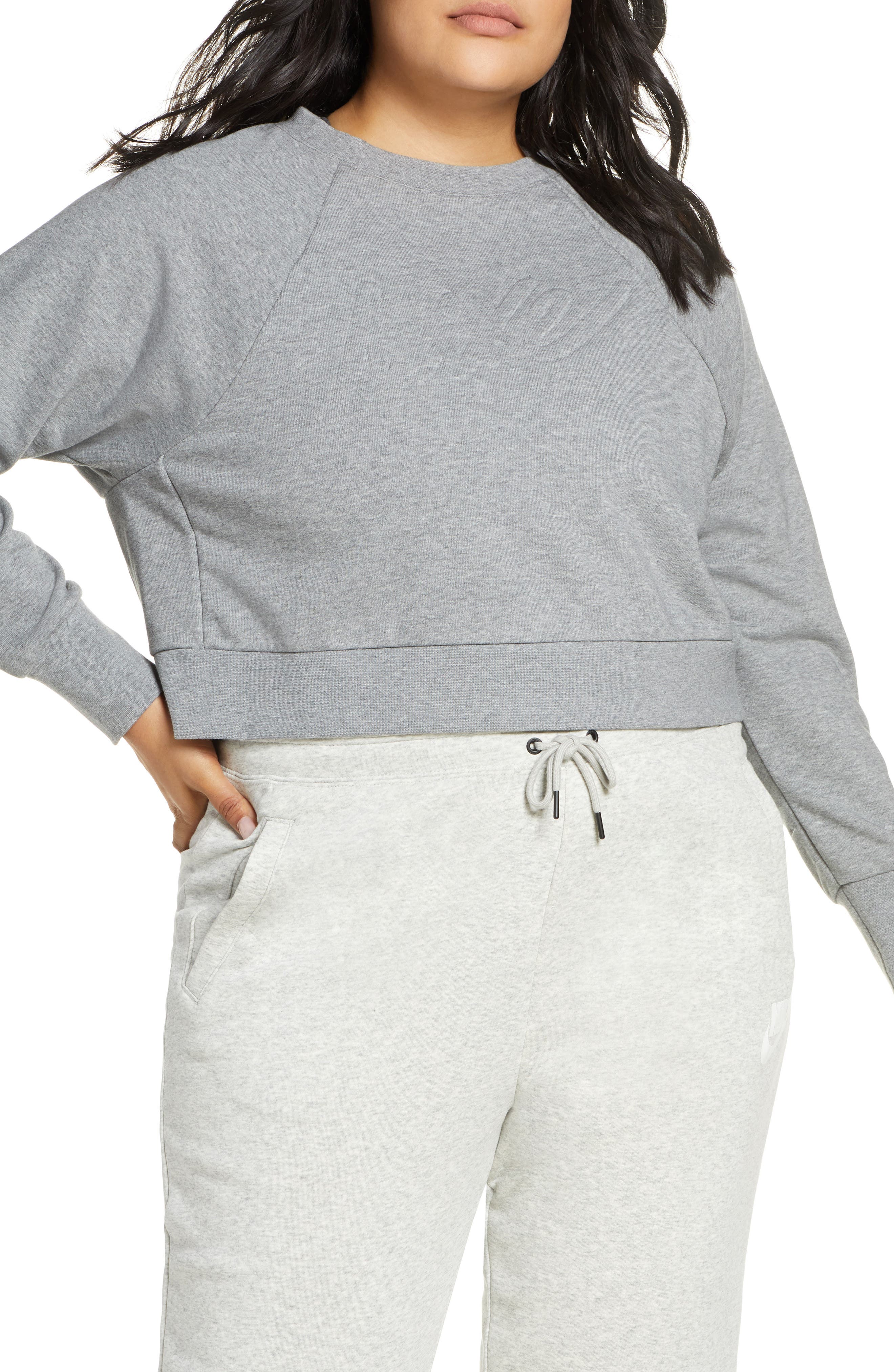 nike dri fit cropped sweatshirt