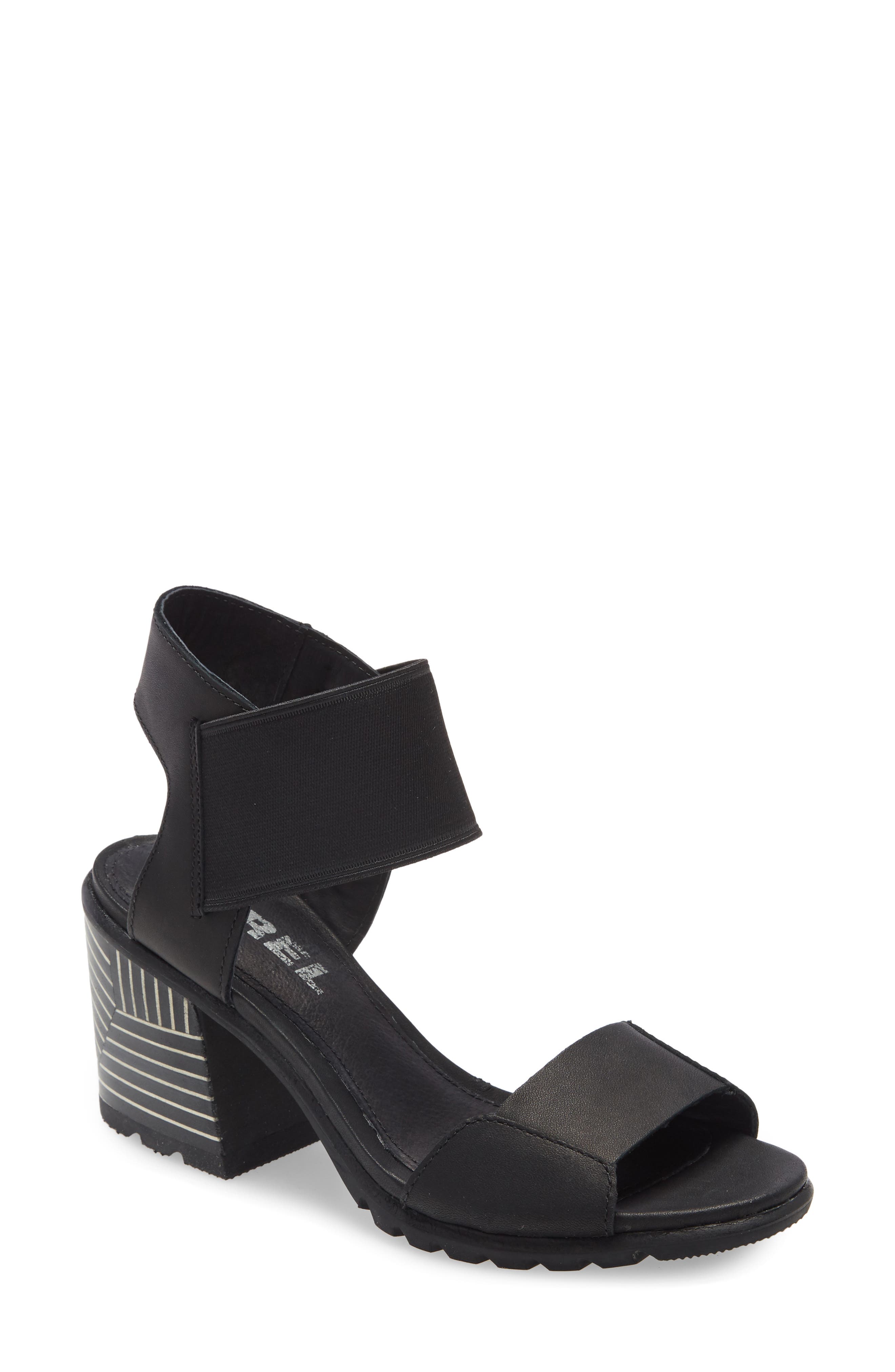 sorel sandals block heel