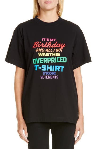 Vetements Tops BIRTHDAY GRAPHIC TEE