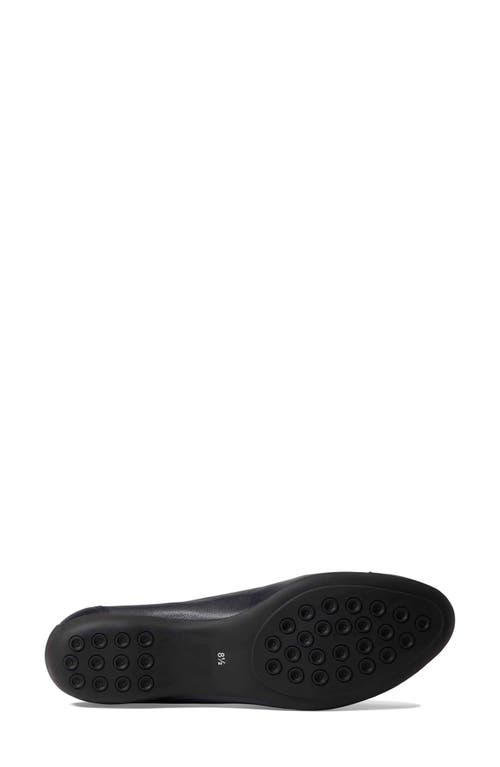 Marc Joseph New York Peters St. Flat In Navy Napa