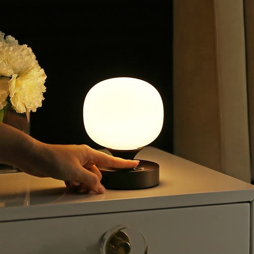 JONATHAN Y JONATHAN Y OWEN MODERN MINIMALIST IRON RECHARGEABLE INTEGRATED PORTABLE LED TABLE LAMP 