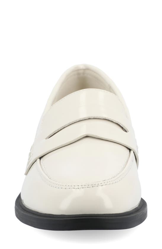Journee Collection Raichel Penny Loafer In Bone